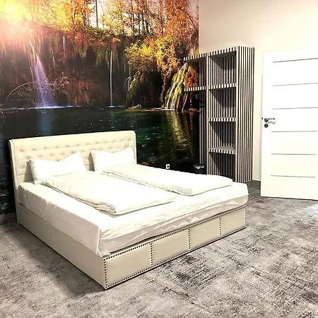 Weisses Haus Πλάουεν