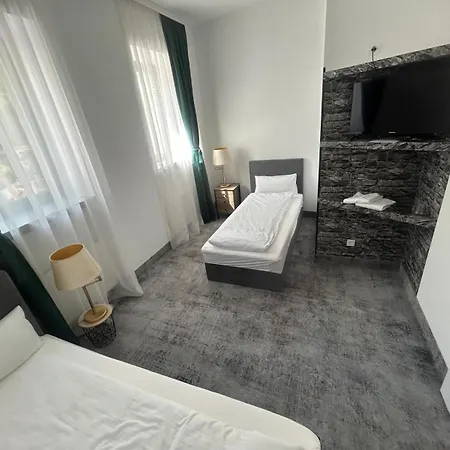 Weisses Haus * Plauen