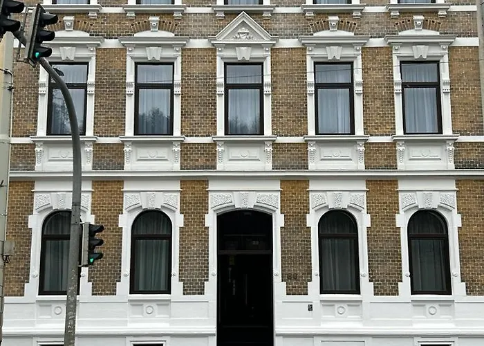 Guest house Weisses Haus 3*