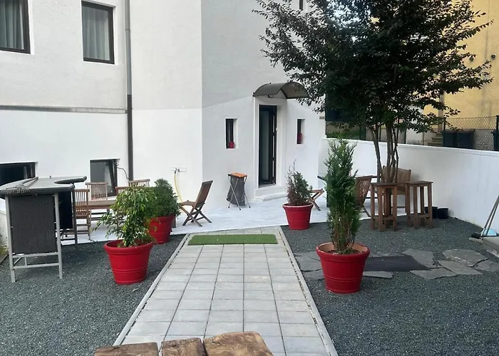 Guest house Weisses Haus 3*